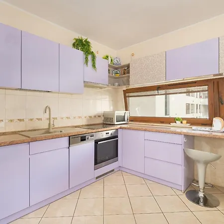 Comfortable Wojskowa By Renters * Poznan