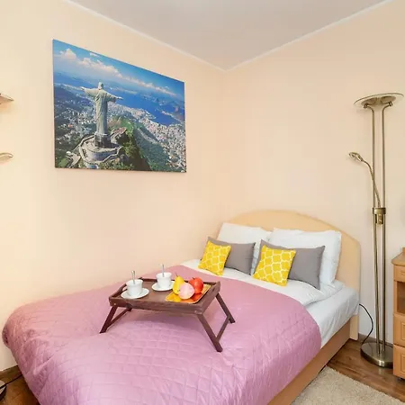 Apartamento Comfortable Wojskowa By Renters *