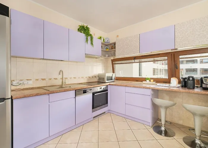 Comfortable Wojskowa By Renters * ポズナン